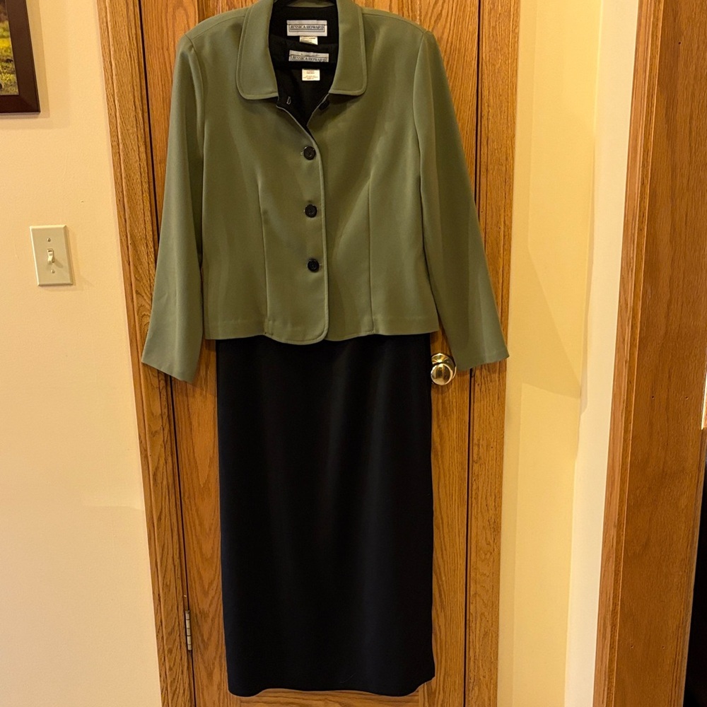 Jessica Howard Olive and Black Skirt Set